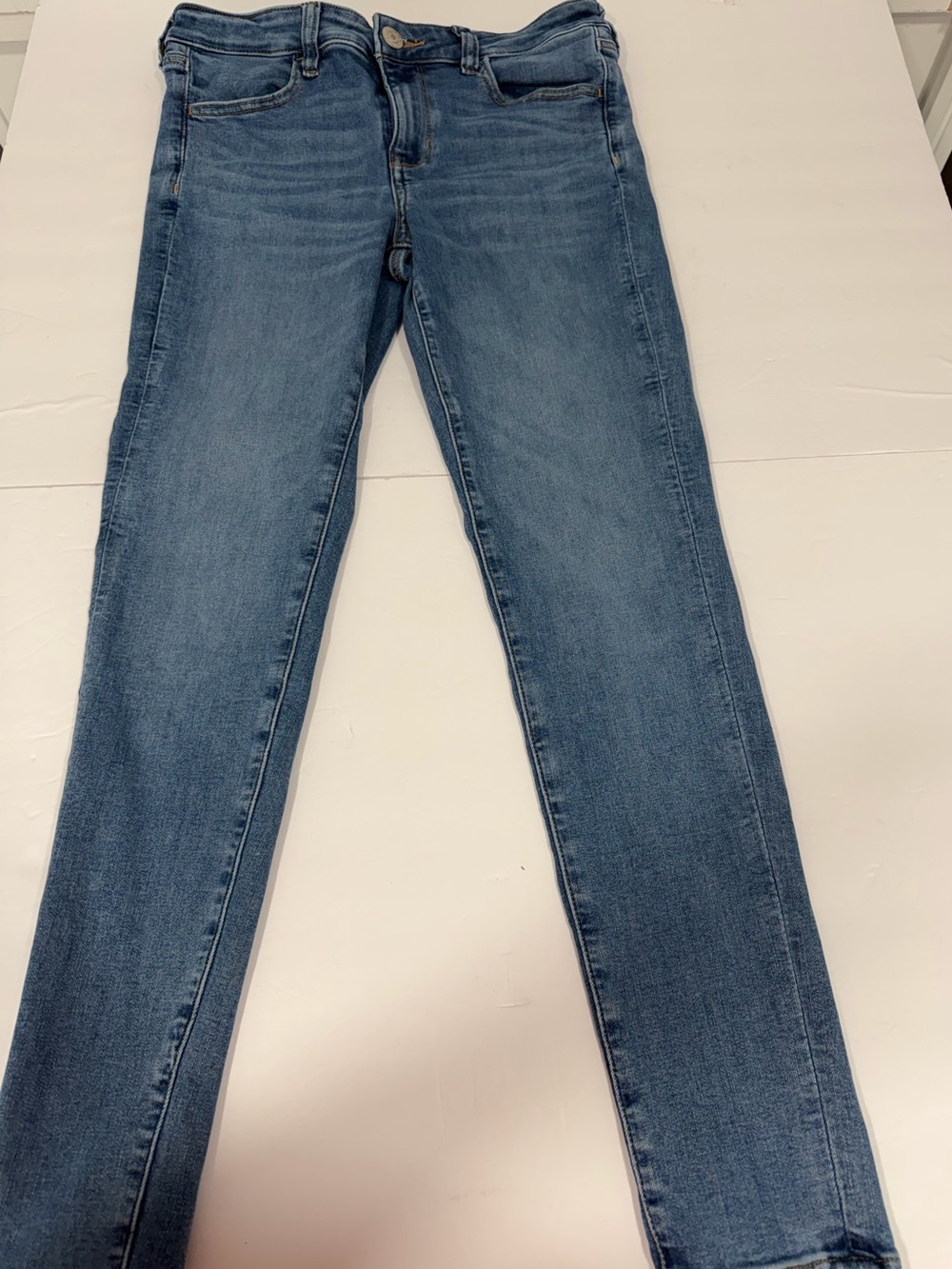 American Eagle Outfitters women’s 8 regular blue jegging jeans -super stretch